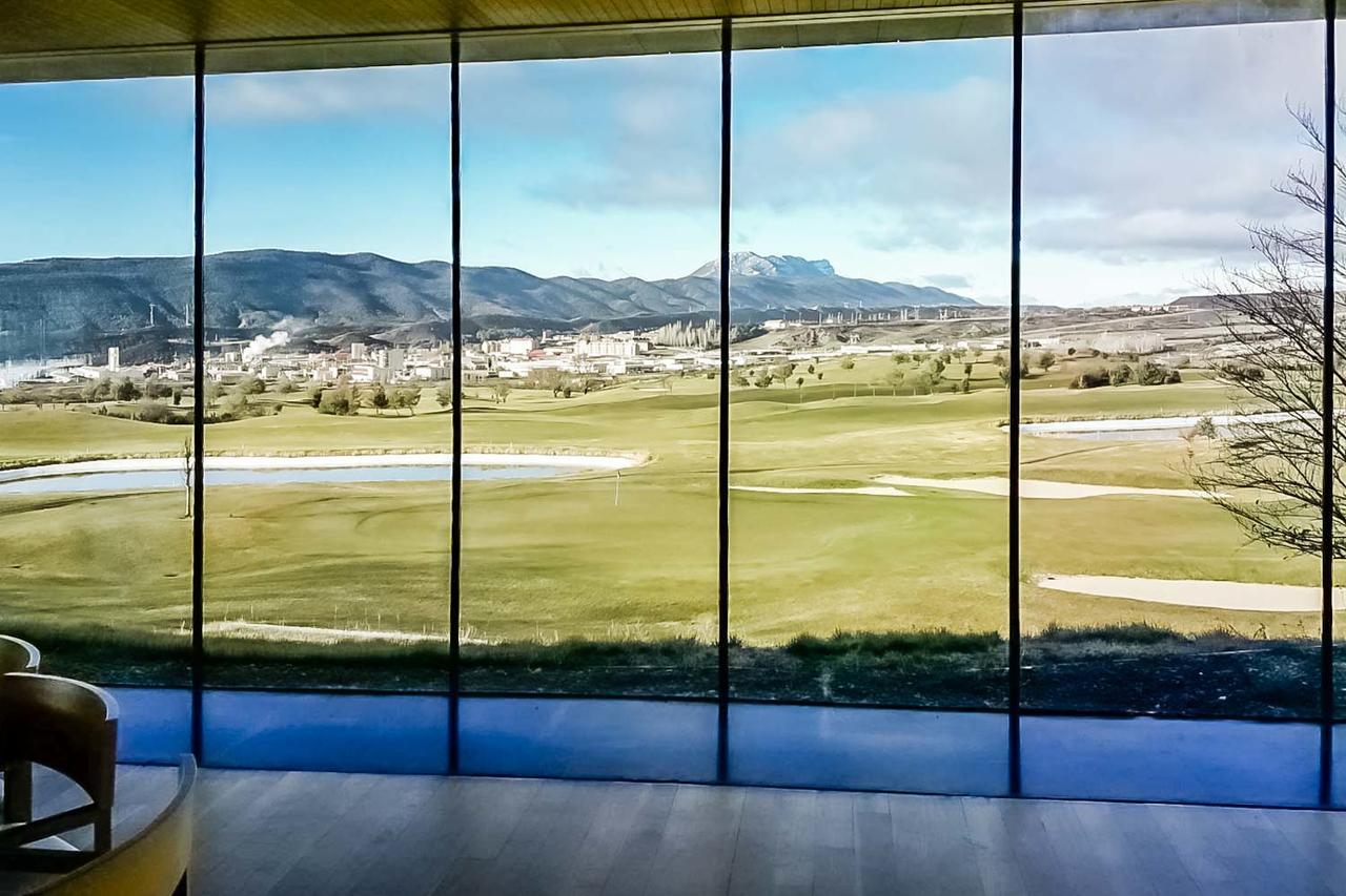 ​Exe Las Margas Golf Latas Luaran gambar